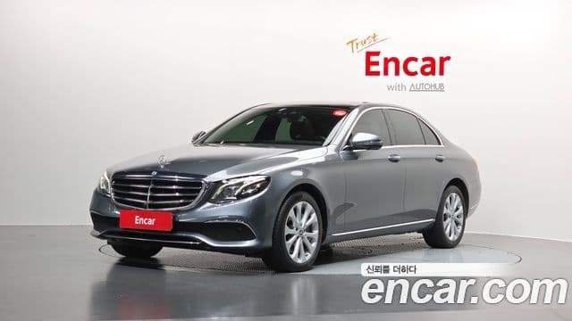 Mercedes-Benz E-Class 2019 — Şəkil 1/20