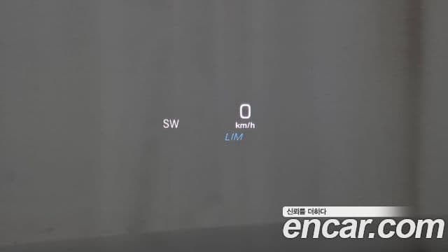Mercedes-Benz E-Class 2019 — Şəkil 17/20