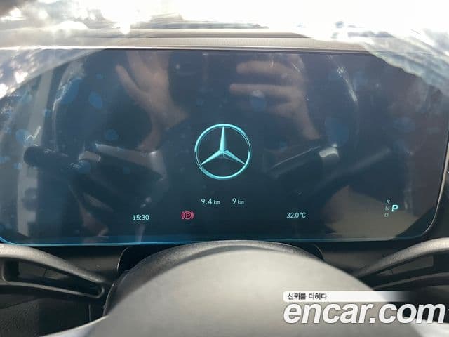 Mercedes-Benz GLC-Class 2026 — Şəkil 7/10