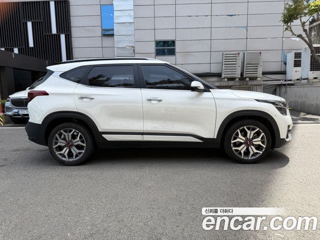 Kia Seltos 2020 — ფოტო 4/9