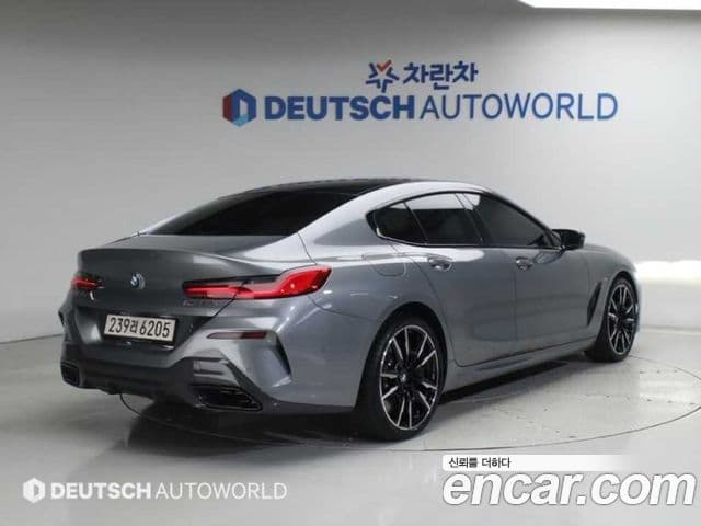 BMW 8 Series 2025 — Şəkil 1/20