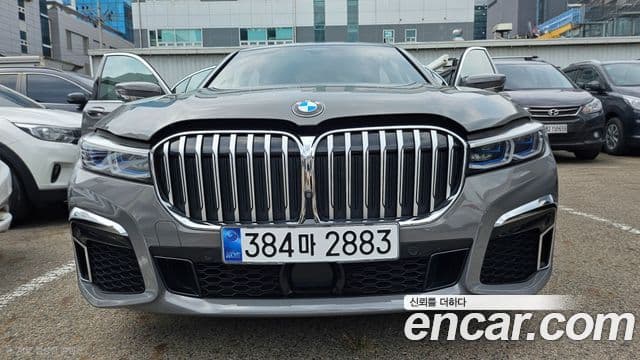 BMW 7 Series 2021 — ფოტო 16/20