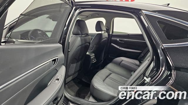 Hyundai Sonata 2022 — Şəkil 10/20