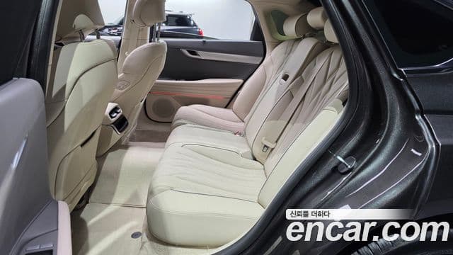 Genesis Electrified G80 2025 — Şəkil 11/20