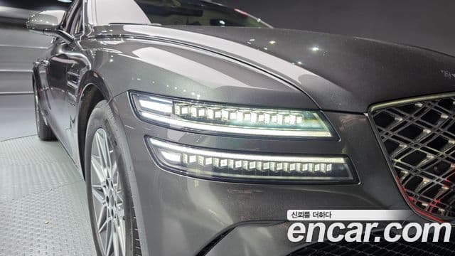 Genesis G80 2025 — Photo 15/32