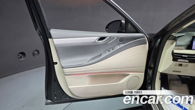 Genesis G80 2025 — Photo 20/32