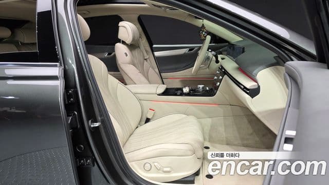 Genesis G80 2025 — Photo 14/32