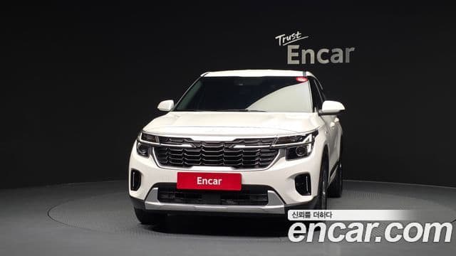 Kia Seltos 2024 — ფოტო 2/20