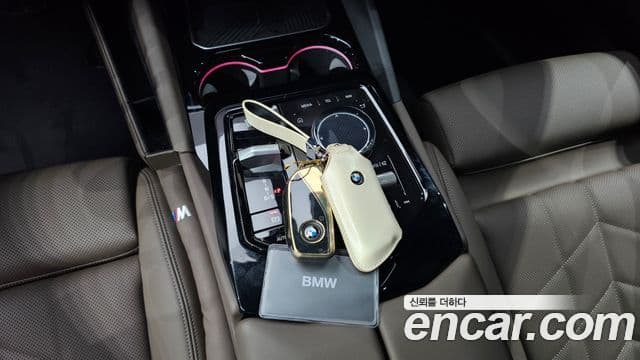 BMW 5 Series 2025 — Şəkil 5/30