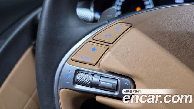 Genesis G80 2022 — Photo 16/32