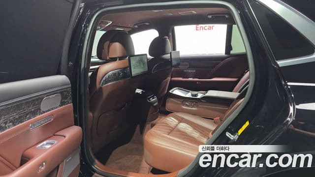 Genesis G90 2022 — Şəkil 12/20