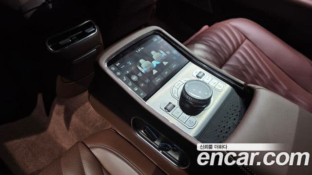 Genesis G90 2022 — Şəkil 19/20