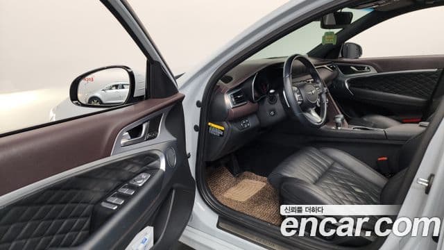 Genesis G70 2018 — ფოტო 9/20