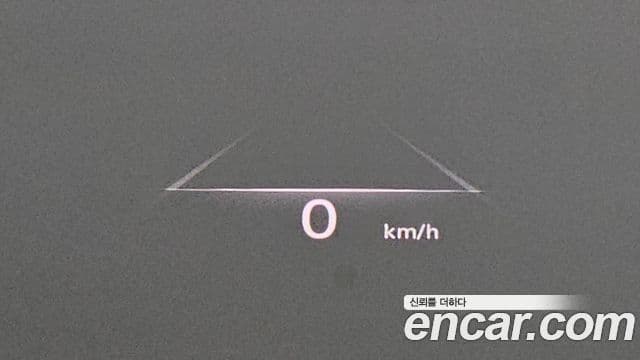 Genesis Electrified G80 2020 — Şəkil 13/20