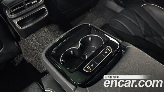 Genesis Electrified G80 2020 — Şəkil 19/20