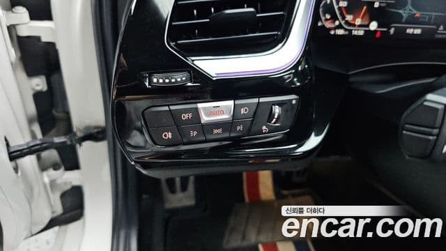 BMW Z4 2019 — Photo 7/30