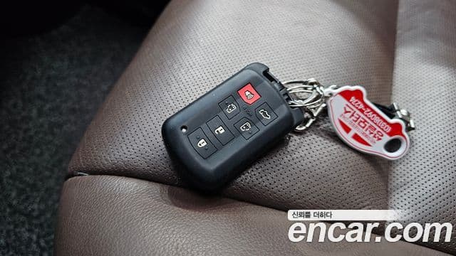 Toyota Sienna 2018 — Photo 23/31
