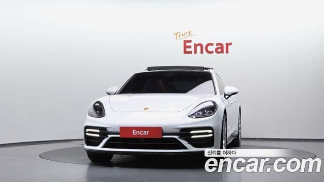 Porsche Panamera 2021 — Şəkil 18/20
