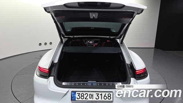 Porsche Panamera 2021 — Şəkil 17/20