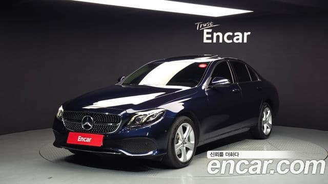 Mercedes-Benz E-Class 2018 — ფოტო 1/20