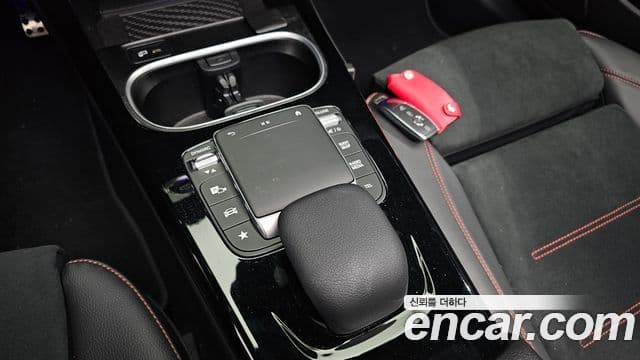 Mercedes-Benz CLA-Class 2023 — ფოტო 18/20