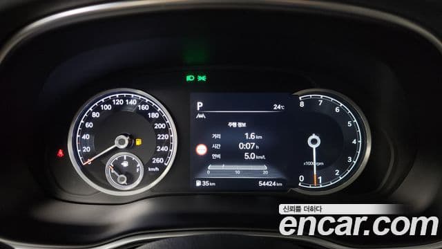Genesis GV80 2021 — ფოტო 8/20