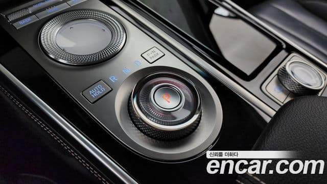 Genesis GV80 2021 — ფოტო 9/20