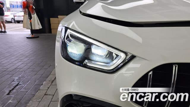 Mercedes-Benz AMG GT 2023 — Photo 20/33