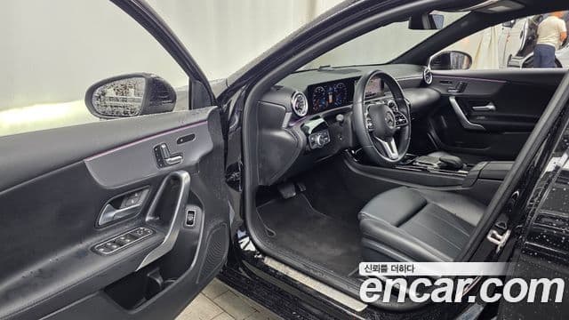 Mercedes-Benz A-Class 2022 — ფოტო 9/20