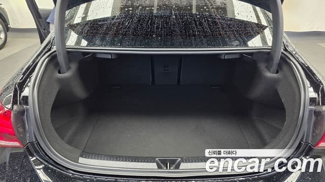 Mercedes-Benz A-Class 2022 — ფოტო 19/20