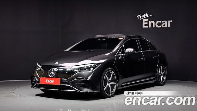 Mercedes-Benz EQE 2023 — ფოტო 1/20