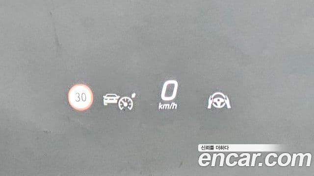 Mercedes-Benz EQE 2023 — ფოტო 8/20
