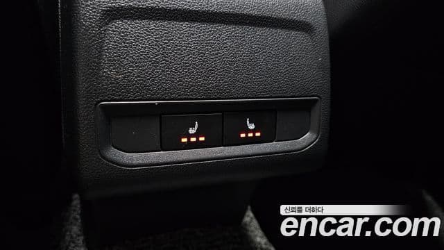 Volkswagen Jetta 2023 — ფოტო 16/20