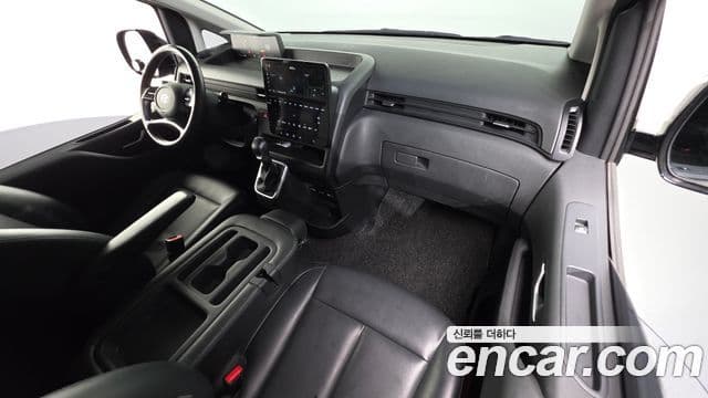 Hyundai Staria 2021 — Şəkil 7/20