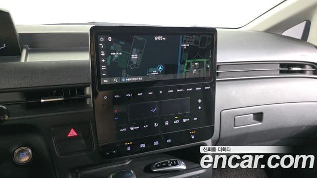 Hyundai Staria 2021 — Şəkil 15/20