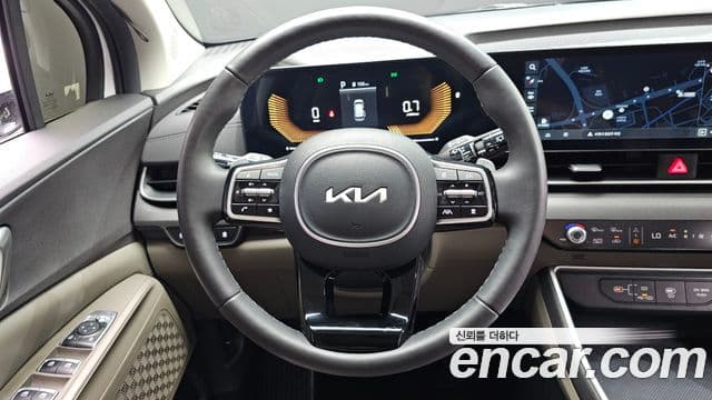 Kia Carnival 2024 — Şəkil 12/20