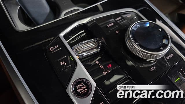 BMW X7 2024 — ფოტო 9/20