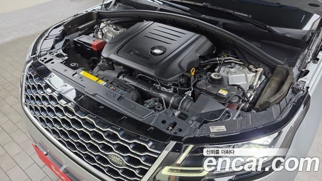 Land Rover Range Rover Velar 2018 — Şəkil 6/20