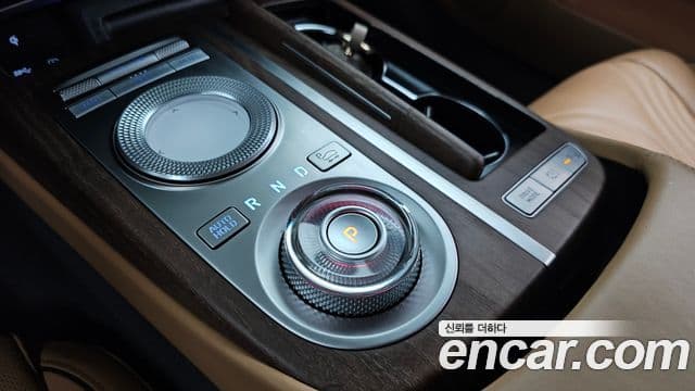Genesis Electrified G80 2020 — Şəkil 9/20