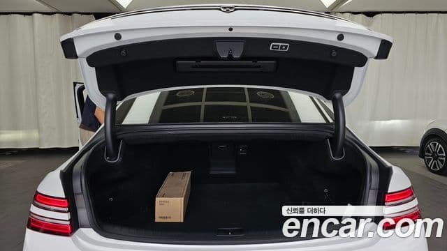 Genesis Electrified G80 2020 — Şəkil 20/20