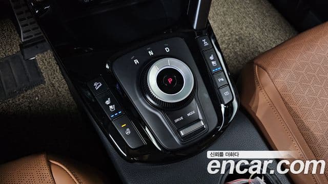 Kia Seltos 2023 — Şəkil 9/20
