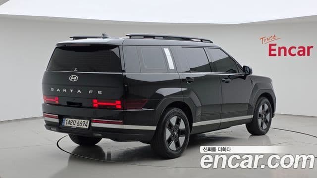 Hyundai Santa Fe 2024 — ფოტო 2/20