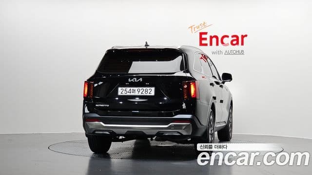 Kia Sorento 2025 — ფოტო 4/20