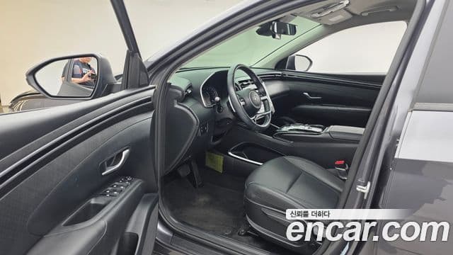Hyundai The New Tucson 2022 — ფოტო 10/20