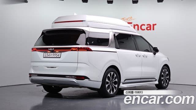 Kia Carnival 2021 — ფოტო 2/20