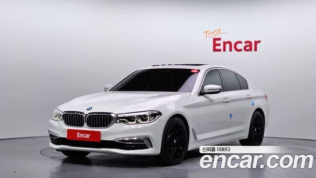 BMW 5 Series 2019 — Фото 1/20