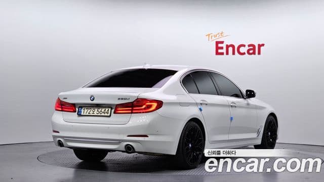 BMW 5 Series 2019 — Фото 2/20