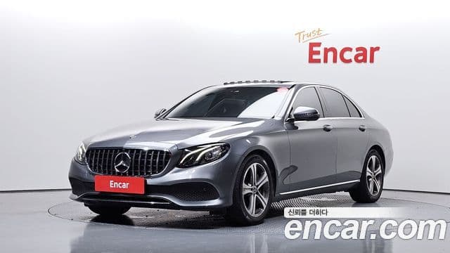 Mercedes-Benz E-Class 2019 — Şəkil 20/20