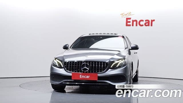 Mercedes-Benz E-Class 2019 — Şəkil 2/20