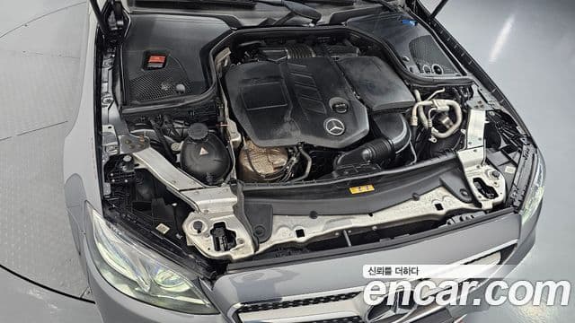 Mercedes-Benz E-Class 2018 — Şəkil 6/20